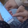 要不要上线老年人网络防沉迷？网友们吵翻了，专家怎么看？