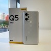 80W超速闪充+棋盘格潮玩设计 realme真我Q5 Pro上手体验