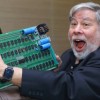 一台史蒂夫·沃兹尼亚克签名版Apple I在修复后拍出34万美元