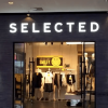 思莱德（SELECTED）将关闭1300家中国门店 转战电商渠道