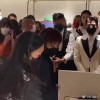 57岁张曼玉罕见现身 出席活动化身DJ现场打碟