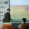 王一博《长空之王》发布新剧照 多方位展现试飞员日常