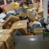 多地快递网点停摆：日薪400元招不到临时工 上万件快递堆积如山