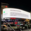 Google再次买下大型电子广告牌要求苹果推动RCS的发展