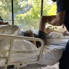 “鹰眼”杰瑞米·雷纳出院报平安：30处骨折正恢复中