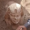 埃及出土古罗马时期笑脸迷你版狮身人面像 脸颊还有酒窝