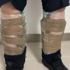 男子走路姿势异常 一查竟然身绑68台苹果iPhone手机