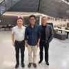 何小鹏晒与黄仁勋合影：亲送吴新宙去英伟达入职