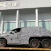 预售70-100万 小鹏陆地航母谍照曝光：六轮驱动