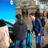 SU7首位车主李晓林点赞小米汽车：为中国汽车工业争得荣誉