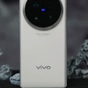 vivo X100 Ultra真机上手 硕大环形相机很有视觉冲击感