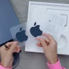 由于苹果公司的环保目标 新款iPad包装盒中将不包含贴纸