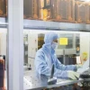 俄罗斯首台光刻机已经制造完成并正在进行测试 可生产350纳米工艺芯片