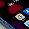英国议会批准严格监管大型科技公司的法律
