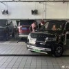 李鬼老头乐开进路虎4S店：车头字母“GAME OVER” 售后都整沉默了