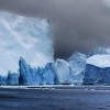 为避免海平面上升 一些研究人员希望在世界上最脆弱的冰川周围建造屏障