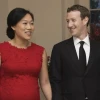 扎克伯格大手笔送老婆雕像 心理学家：婚姻可能亮红灯