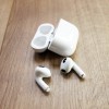 苹果可能在下月发布两款全新的 AirPods 4