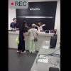 全红婵买苹果手机引争议 媒体评论：不买华为有什么错？