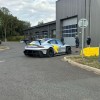 小米SU7 Ultra原型车现身纽北：大尾翼、宽车体、黄色闪电
