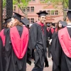 美国大学发放了太多的 