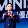 名创优品60多亿买线下卖场股价暴跌 创始人叶国富：看不懂就对了