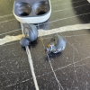 一位土耳其女士佩戴的三星Galaxy Buds FE耳机爆炸导致其永久性丧失听力