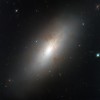 哈勃捕捉到一个难以分类的星系NGC4694