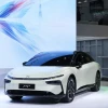 小鹏P7+巴黎车展开启预售：首款AI汽车 20.98万元起