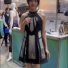 元太科技模特展示电子纸面料的裙装 能变色、变换图案