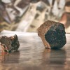 小行星化学揭示催生地球生命的秘密成分