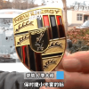 大叔花2万买保时捷小卡宴 车标竟是驴