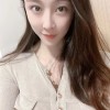 击剑冠军秦雪转型女网红被指擦边：我不想火 只想赚钱养娃