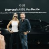 贾跃亭又卖一台 国际超模喜提FF 91