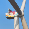 20MW量级中国中车“启航号”漂浮式风电机组成功吊装