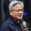 黄仁勋将缺席特朗普就职典礼 他目前在中国