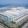 比亚迪郑州超级工厂吸引全球关注 外国网友：在哪投简历？