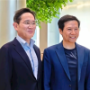 三星李在镕造访小米与雷军合影 赔罪饭局曾喝光5瓶红酒