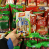 火腿肠“两重天”：谢霆锋卖爆了 双汇又遇冷了