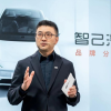 销量暴跌近30% 上汽转身拥抱华为 “亲儿子”智己尴尬吗？