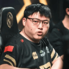 水晶哥谈Uzi停播：直播不好做 现在多播反而没工资