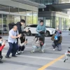 能送药、会唠嗑 这只杭州造机器狗如何“跑”进百姓生活