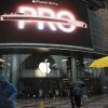 美媒关注iPhone在中国大降价 凸显苹果在华销售困境