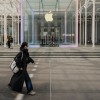 特朗普又炒“iPhone美国制造” 分析师认为成本高昂且难度极大
