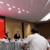 王传福泪洒股东会：增长越快敌人越多 但永不拉踩友商