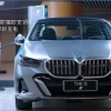 宝马自动充电机器人即将推出，可实现全流程无人介入充电