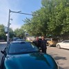 黄仁勋又合影雷军 35度天气仍穿皮衣