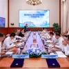 华为创始人任正非与上海交大校长会面
